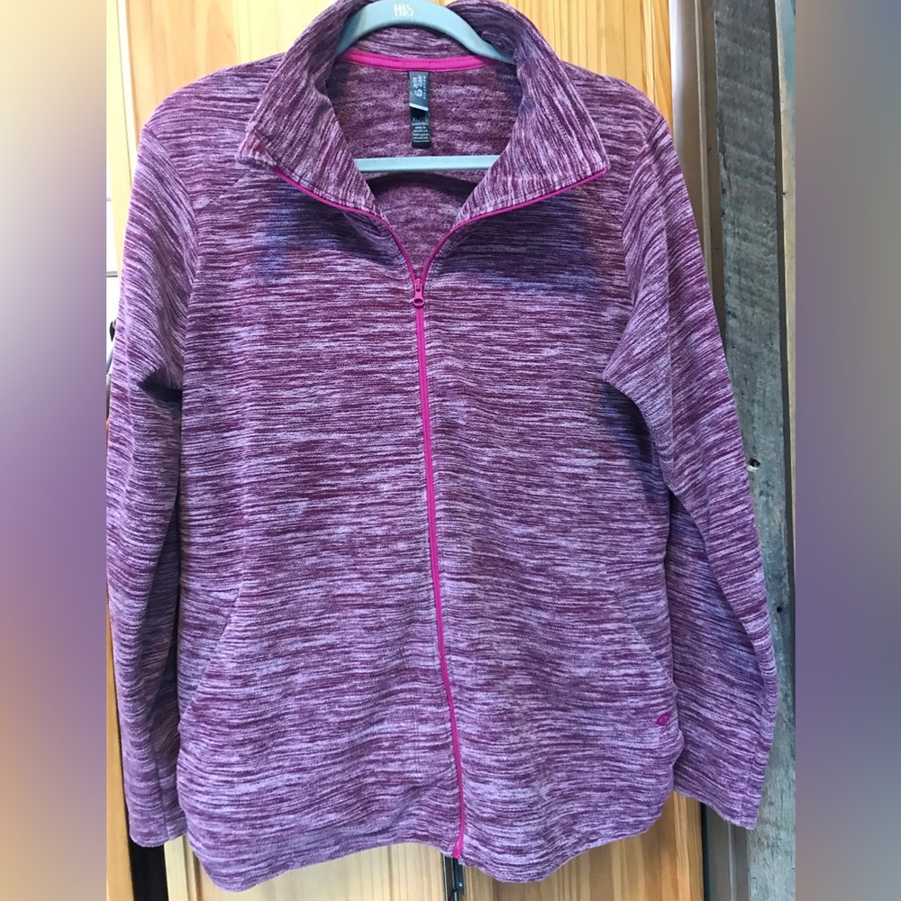 Mountain Hardwear Women’s Fleece Jacket. Size XL.